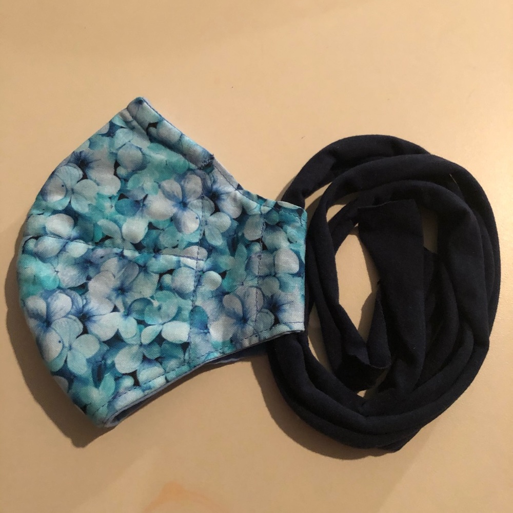Cotton soft mask.
